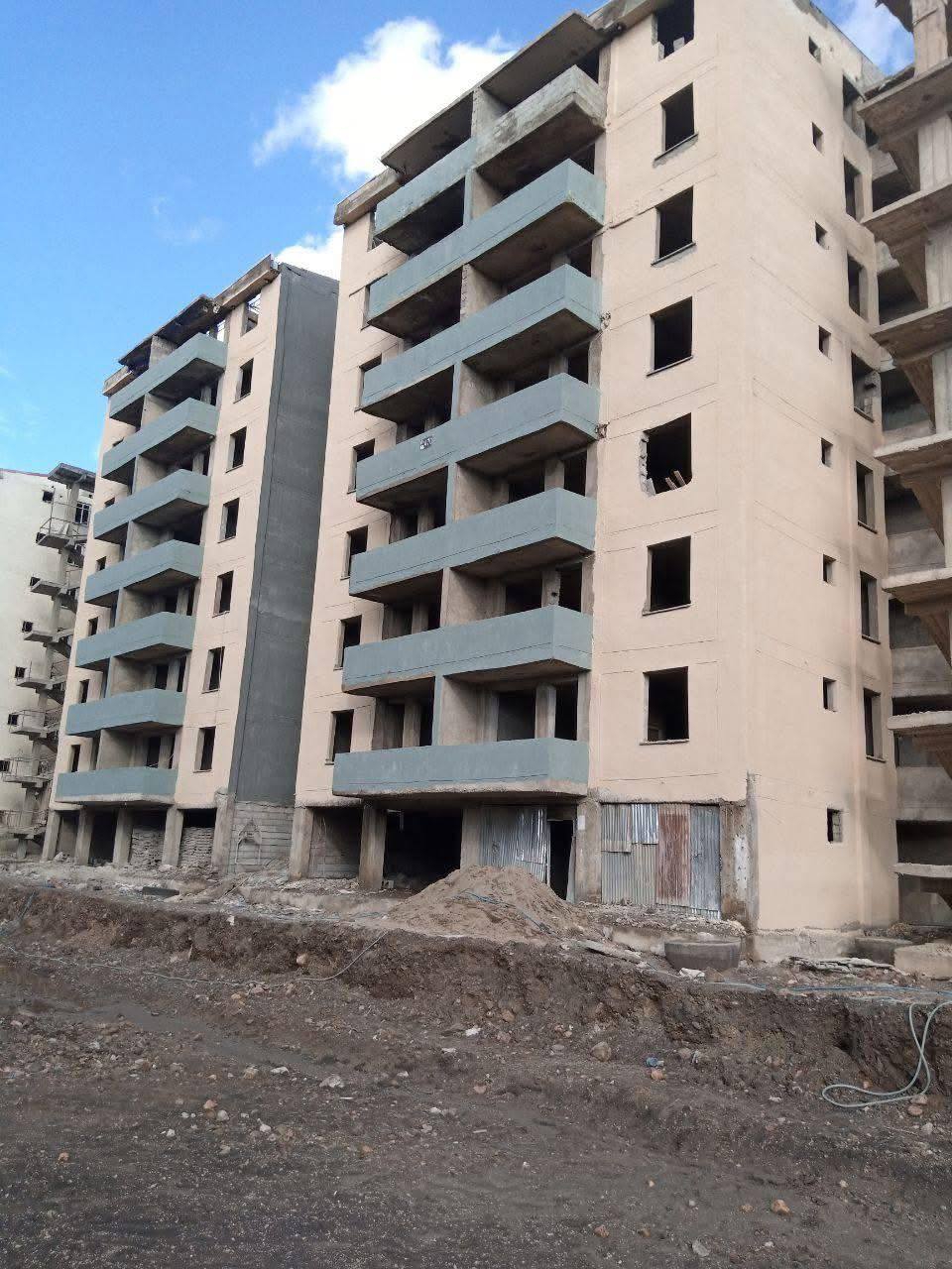 40/60 Condominium